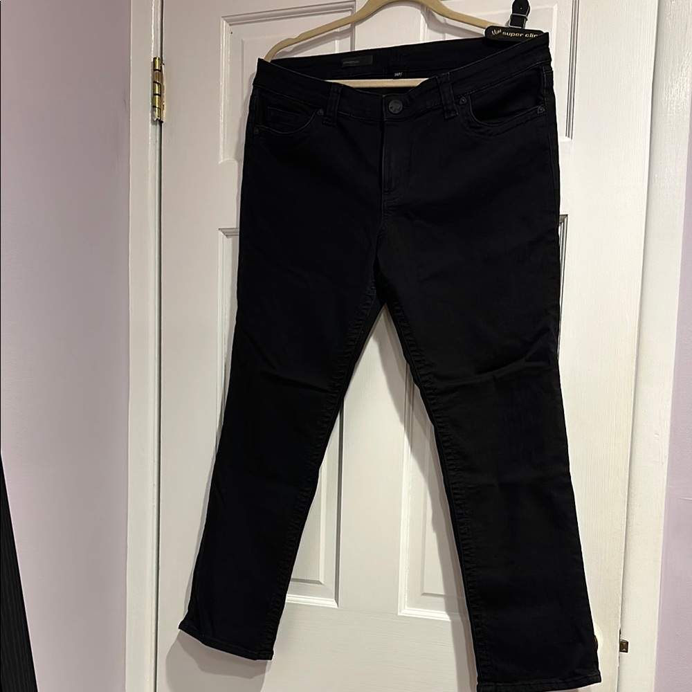 Like new Kit from the Kloth Women's Black Jeans